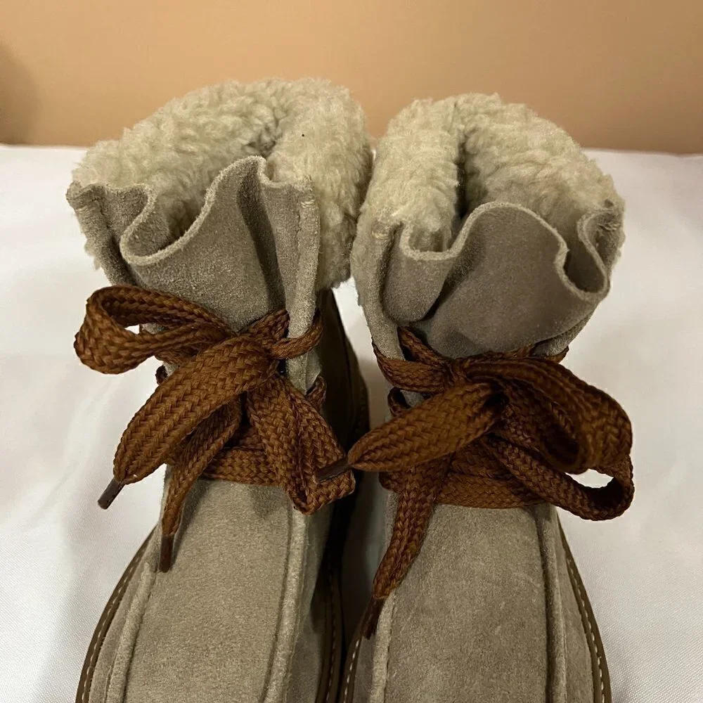 ASTER Dorit Boots Platform Suede Taupe Faux Alpaca Cream Lug Sole Women's 6 NWB